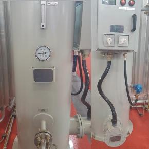 電加熱式複熱器